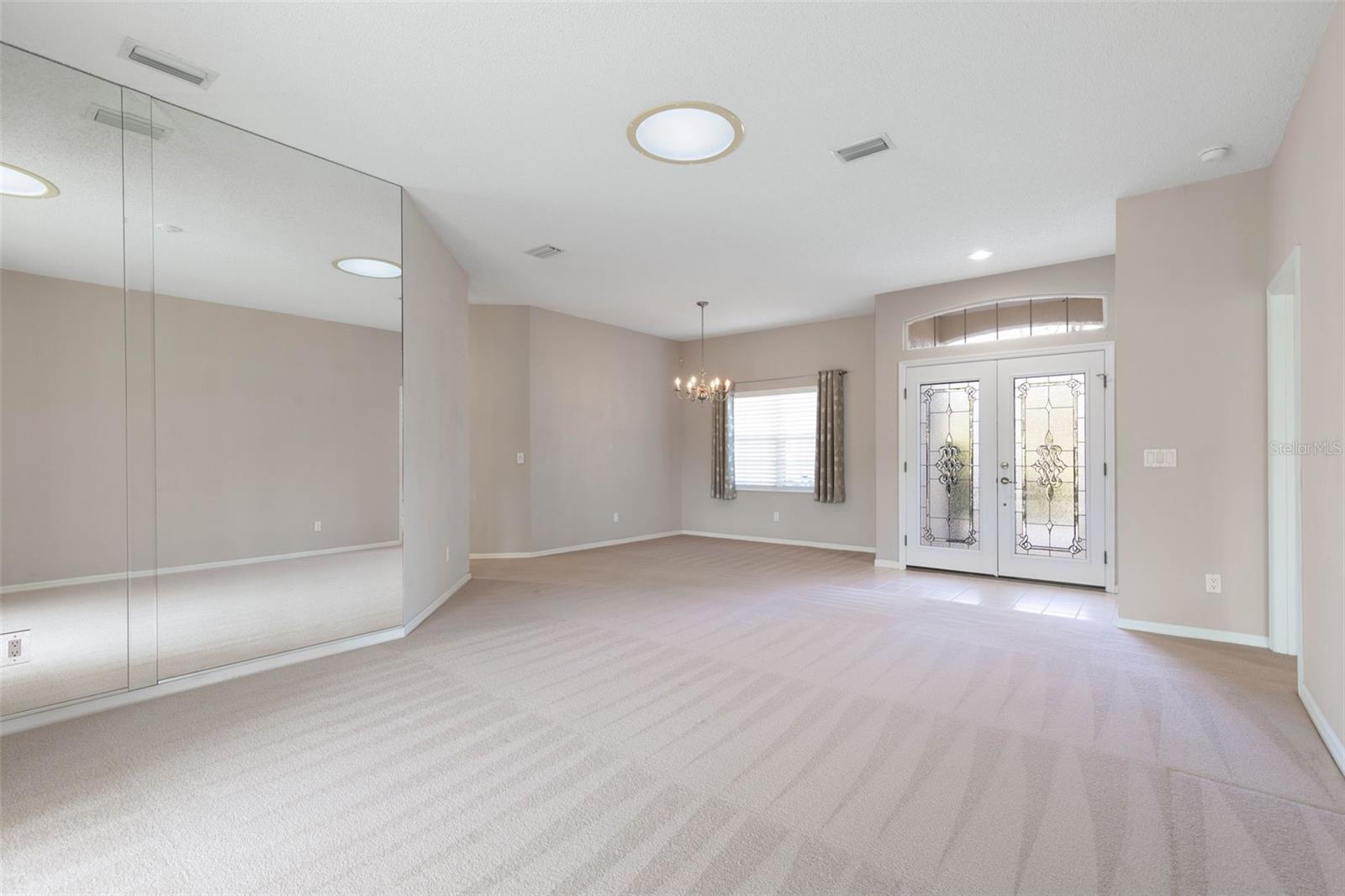 HAMPTONS SUB - Residential