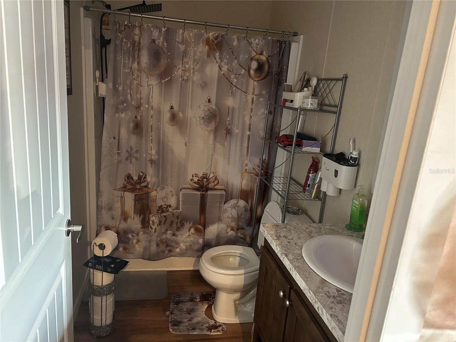 ROCK SPRING PARK - Residential