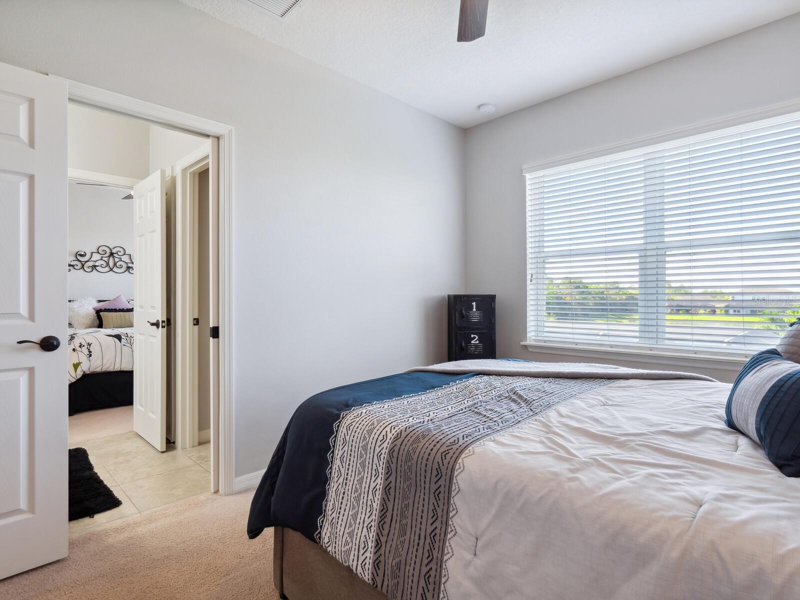ARBOR LAKES ON PALMER RANCH - Residential