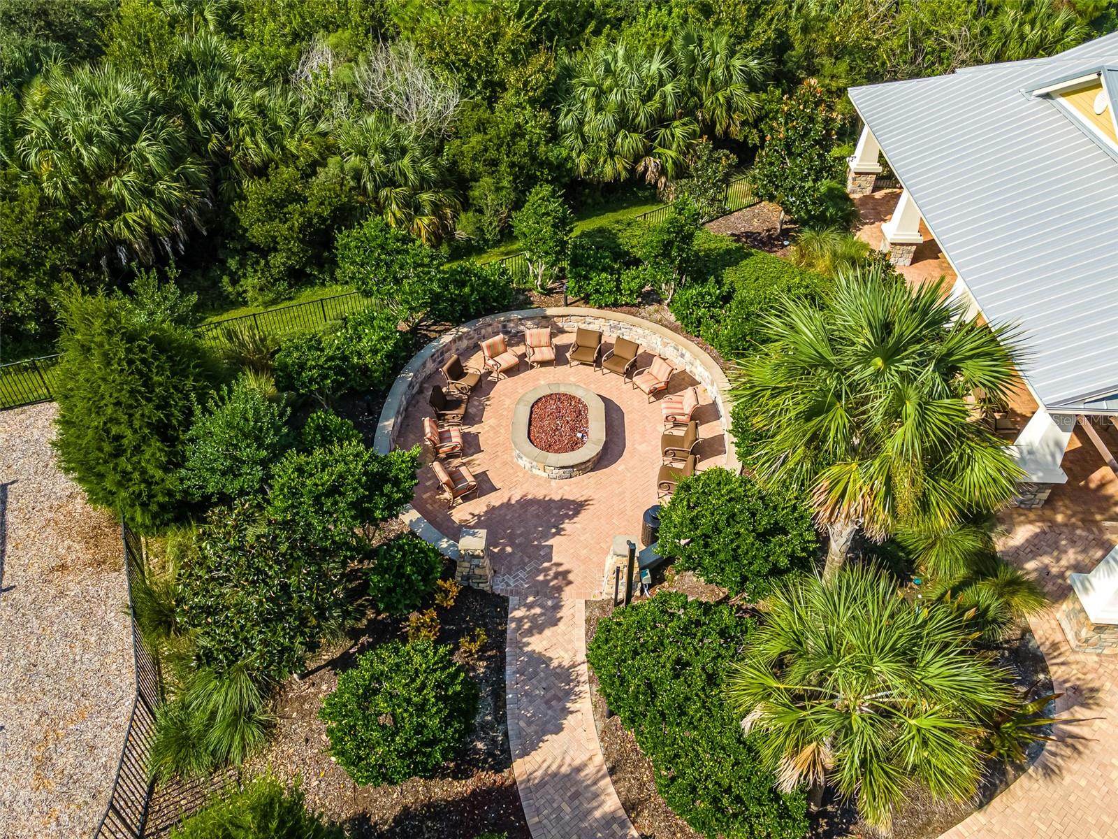 ARBOR LAKES ON PALMER RANCH - Residential