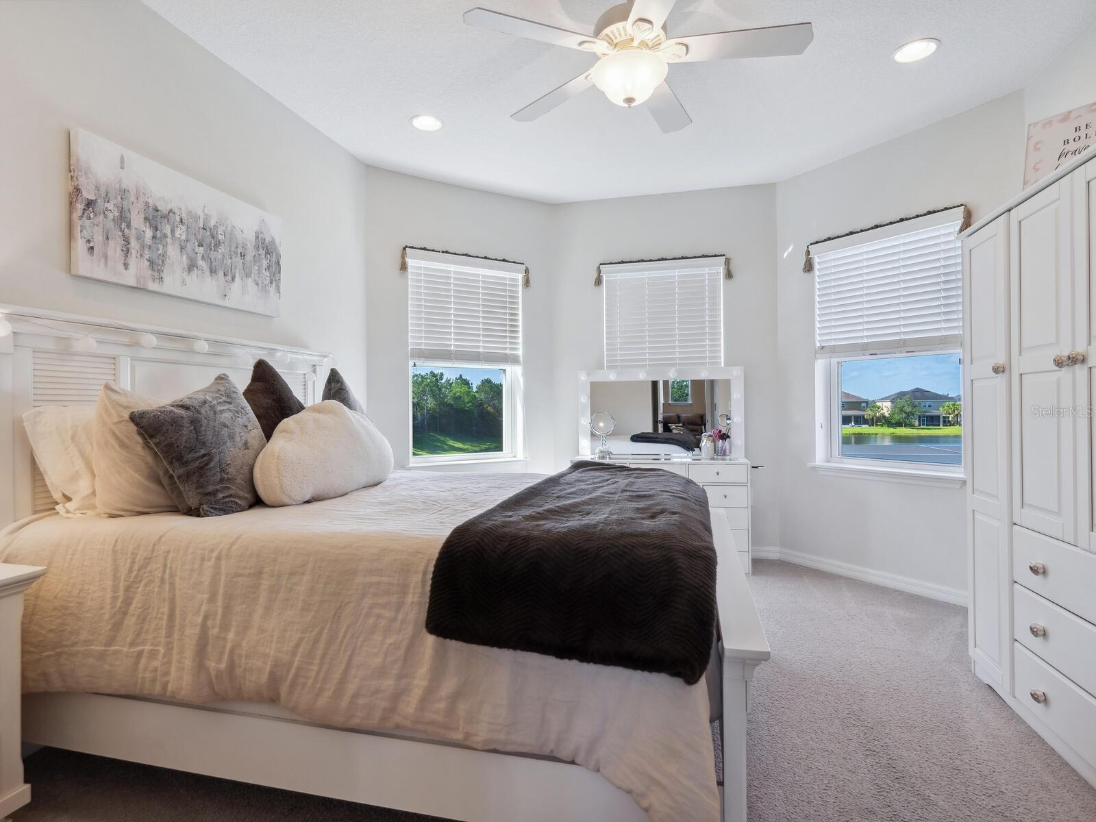 ARBOR LAKES ON PALMER RANCH - Residential