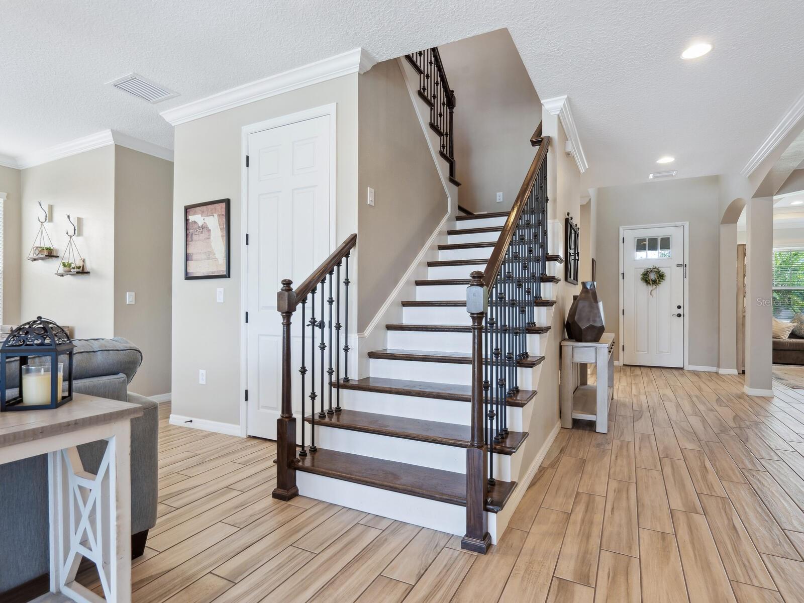 ARBOR LAKES ON PALMER RANCH - Residential