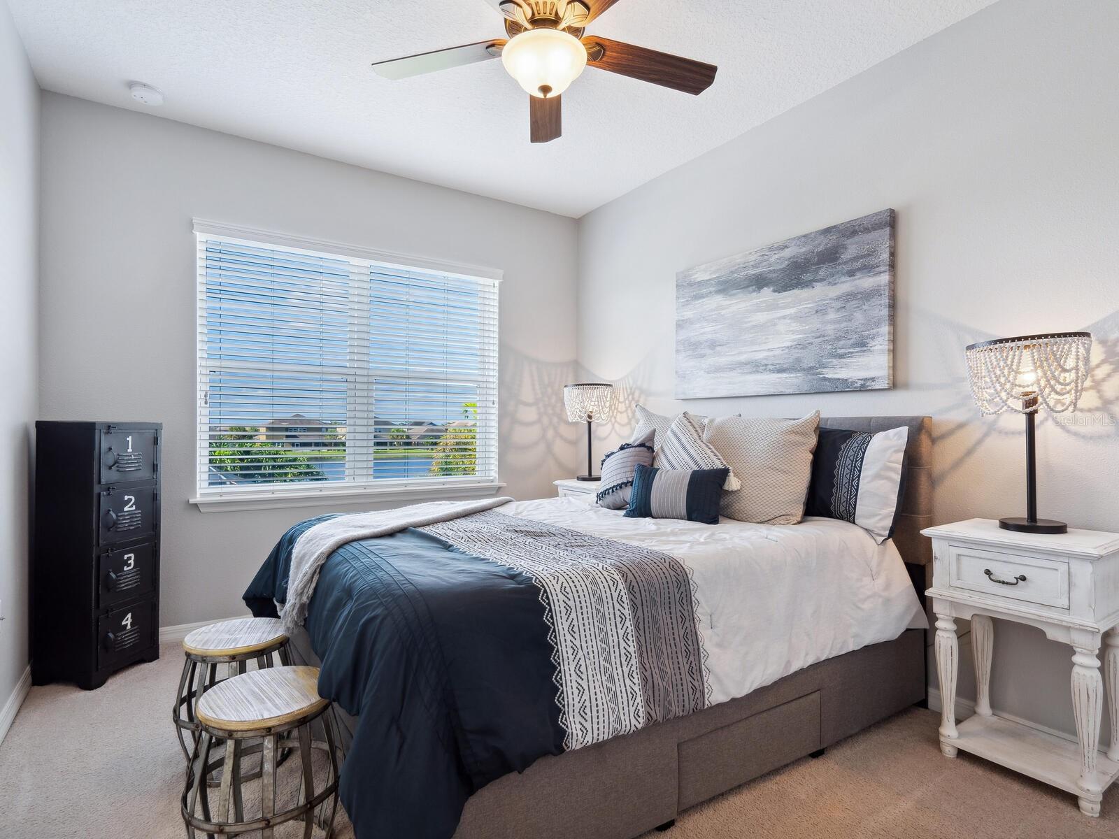 ARBOR LAKES ON PALMER RANCH - Residential