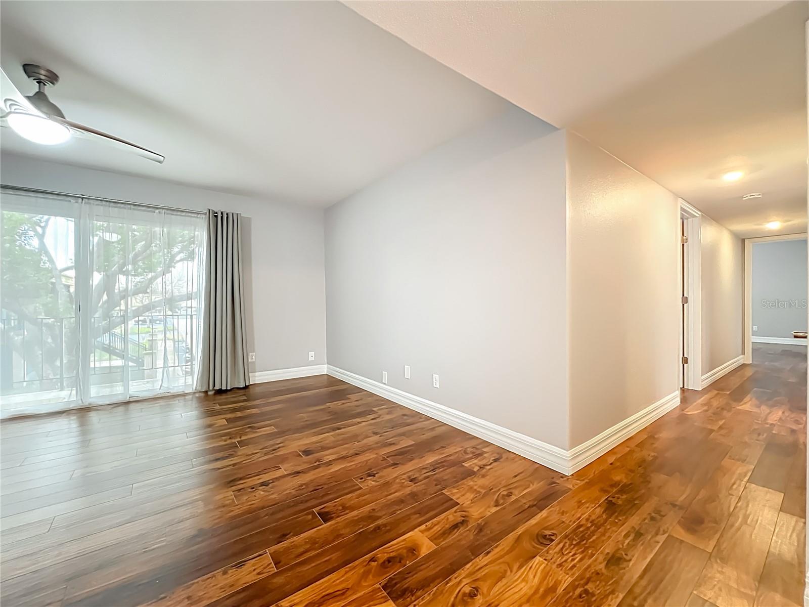 FOUR SEASONS CONDO - Residential