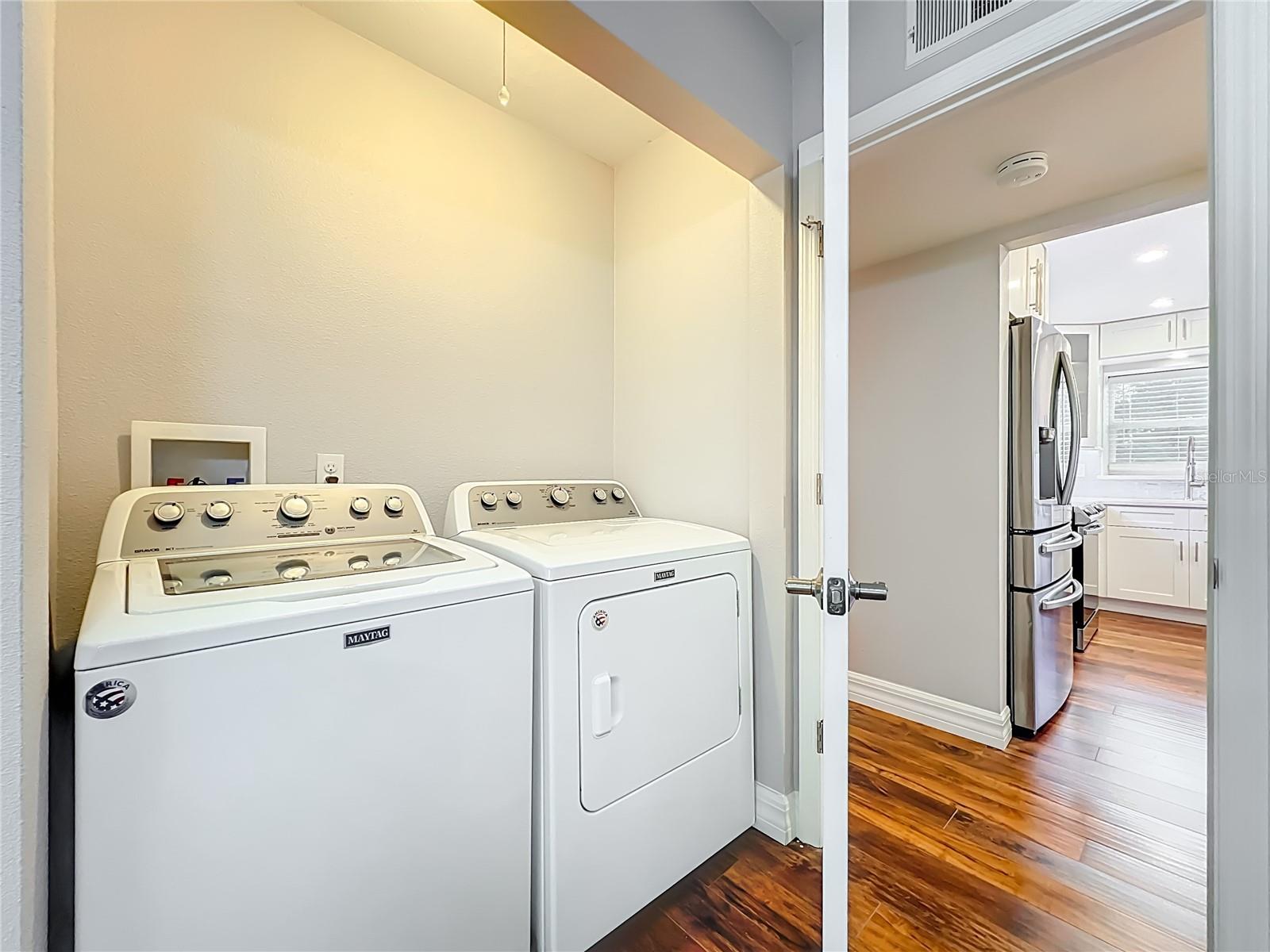 FOUR SEASONS CONDO - Residential