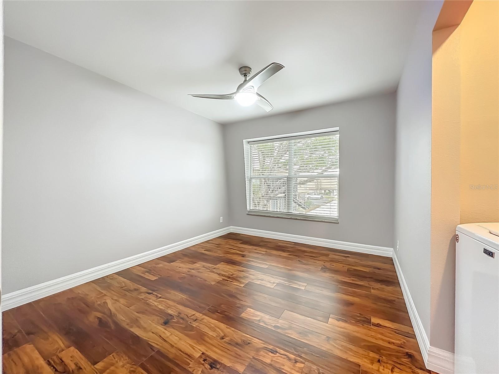 FOUR SEASONS CONDO - Residential