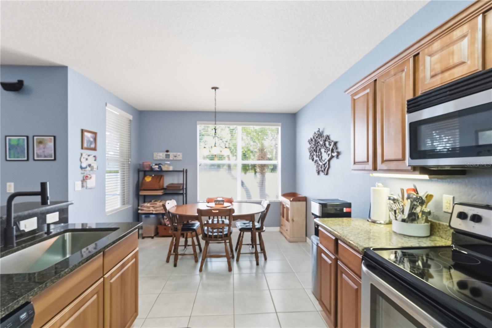 EASTGATE TWNHMS - Residential