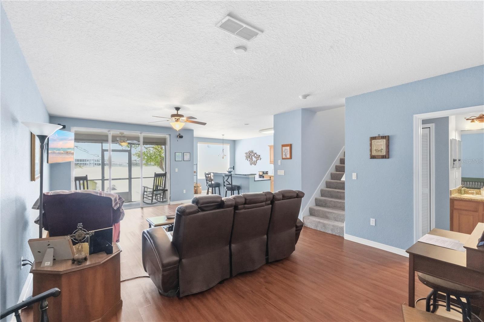 EASTGATE TWNHMS - Residential