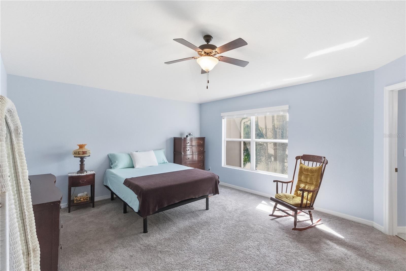 EASTGATE TWNHMS - Residential