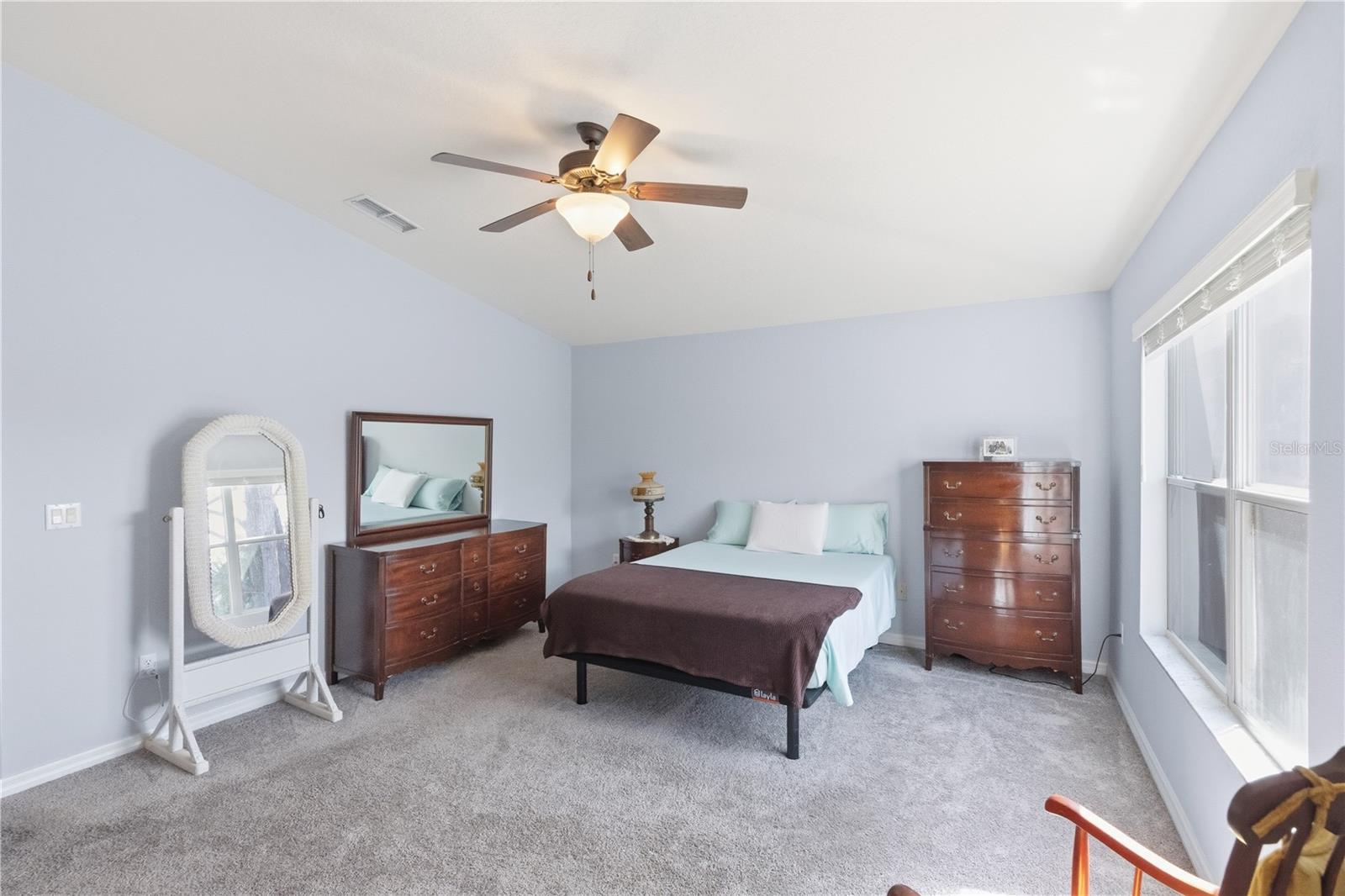 EASTGATE TWNHMS - Residential