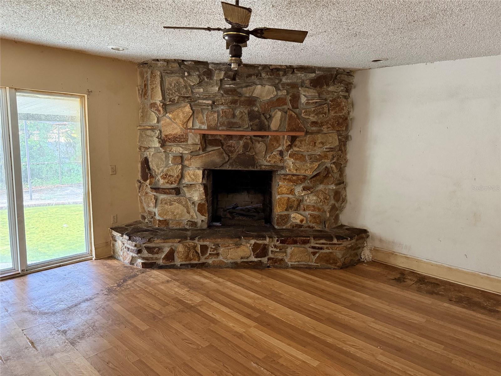 2522 LAKE ELLEN LN