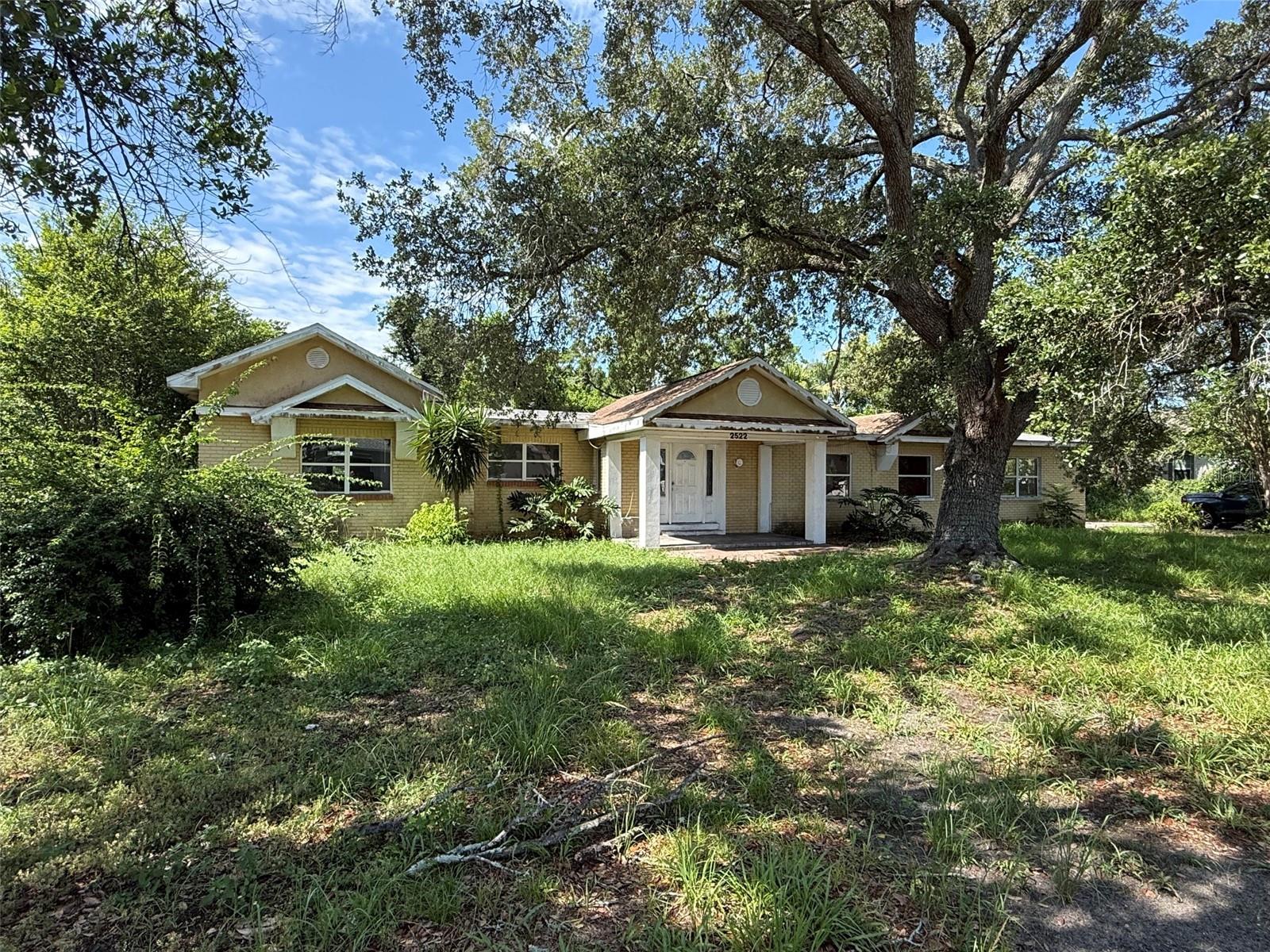 2522 LAKE ELLEN LN
