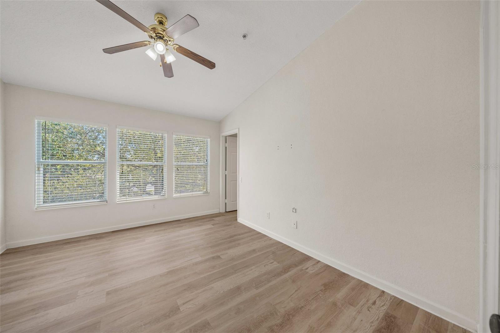 VISTAS/STONEBRIDGE COMMONS PH - Residential