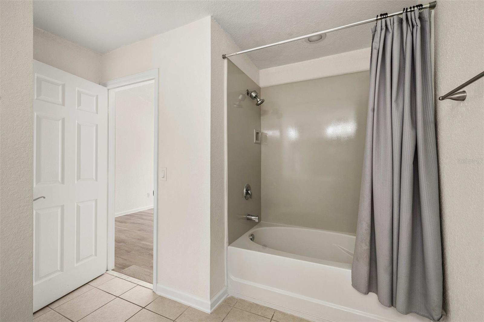 VISTAS/STONEBRIDGE COMMONS PH - Residential