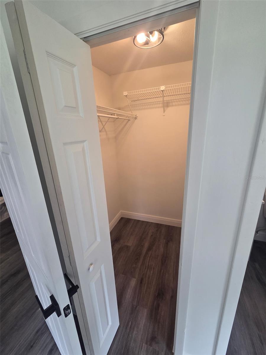DAYTONA PARK ESTATES SEC C - Residential Lease