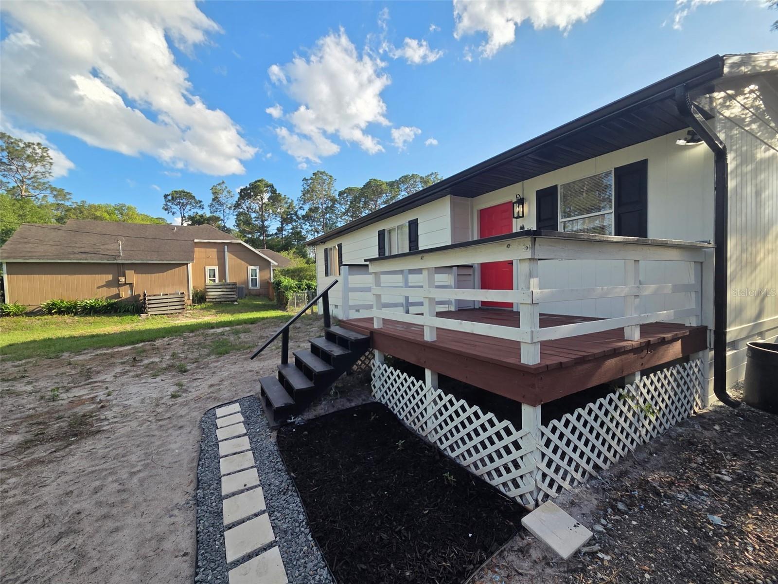 DAYTONA PARK ESTATES SEC C - Residential Lease