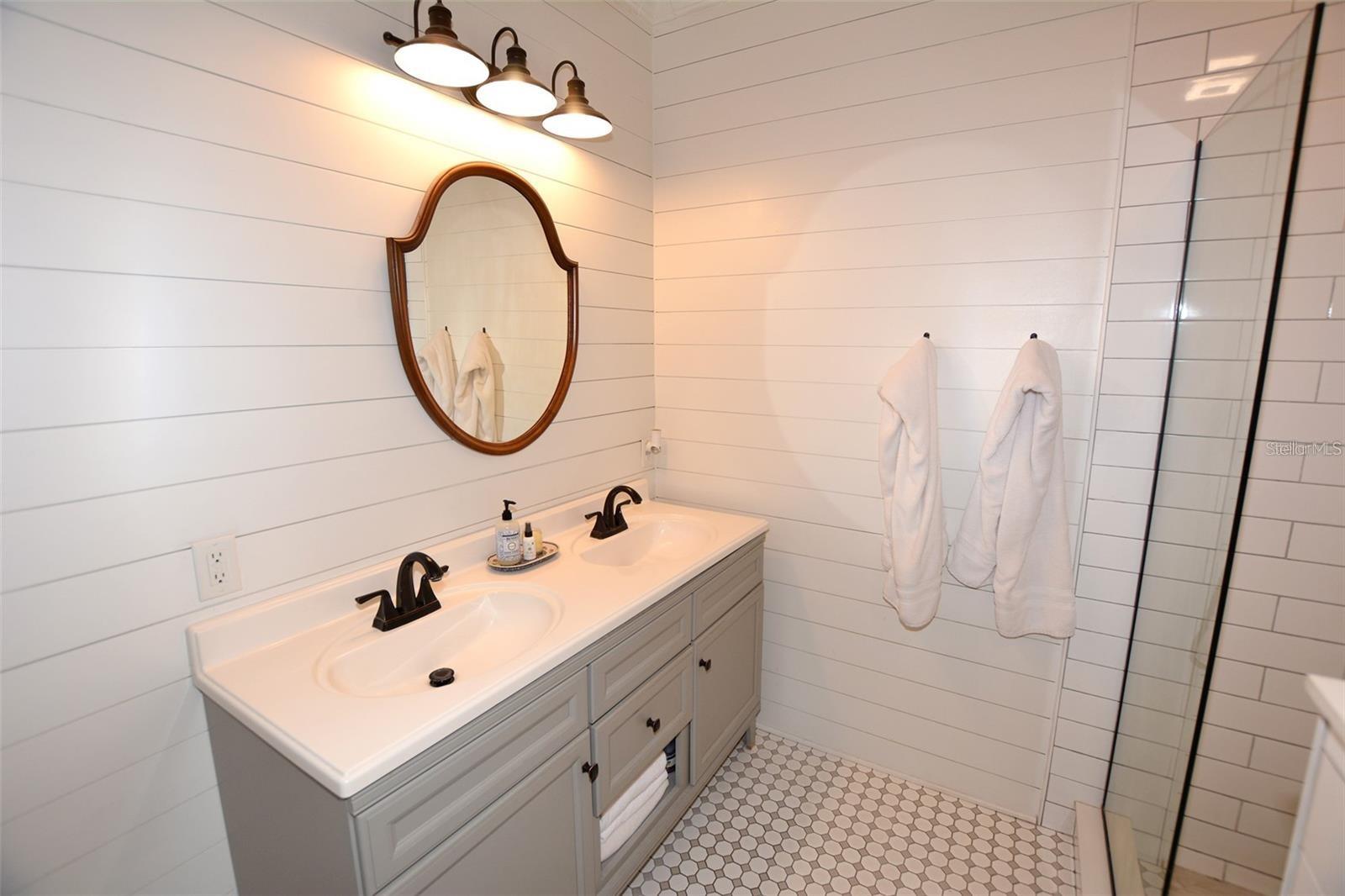 LYTLES 2ND ADD - Residential