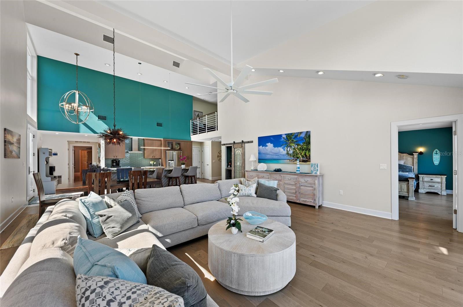 CASEY KEY - Residential