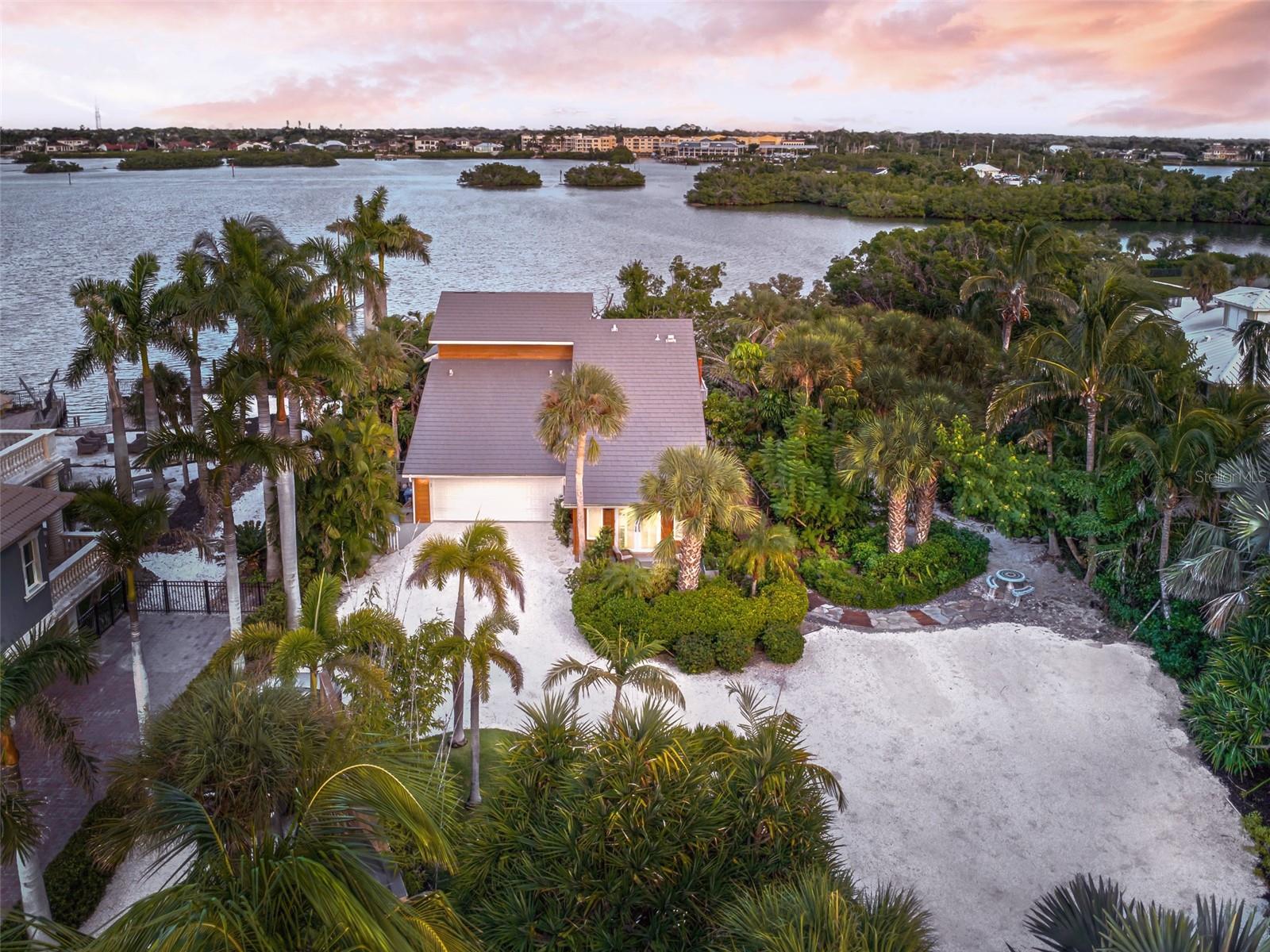 CASEY KEY - Residential