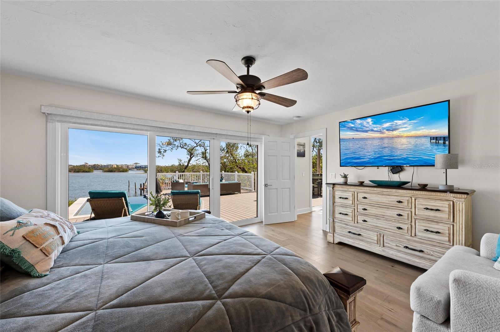 CASEY KEY - Residential