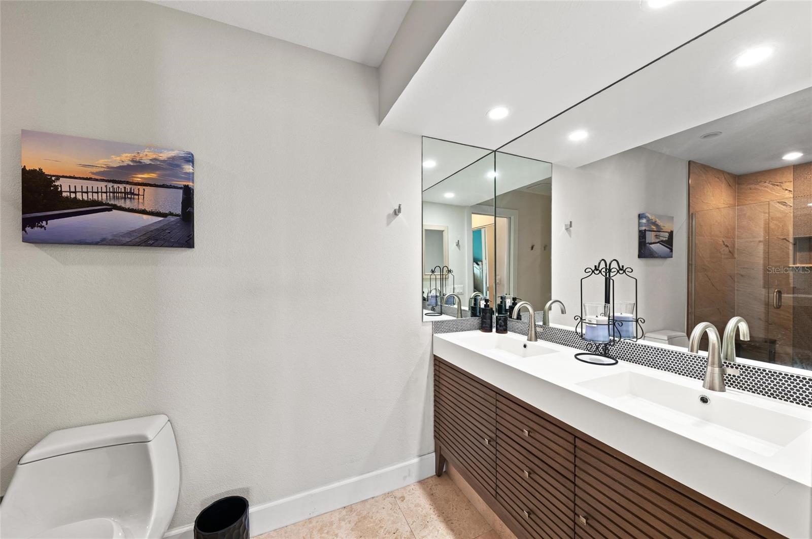 CASEY KEY - Residential