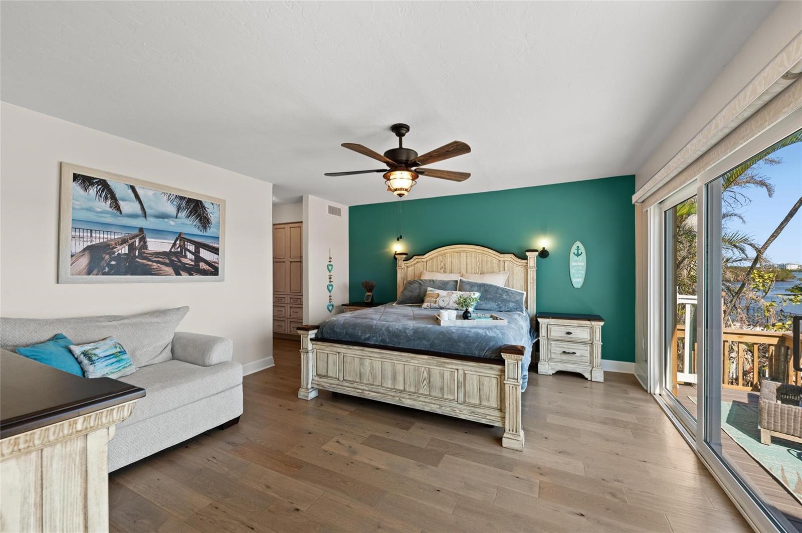 CASEY KEY - Residential