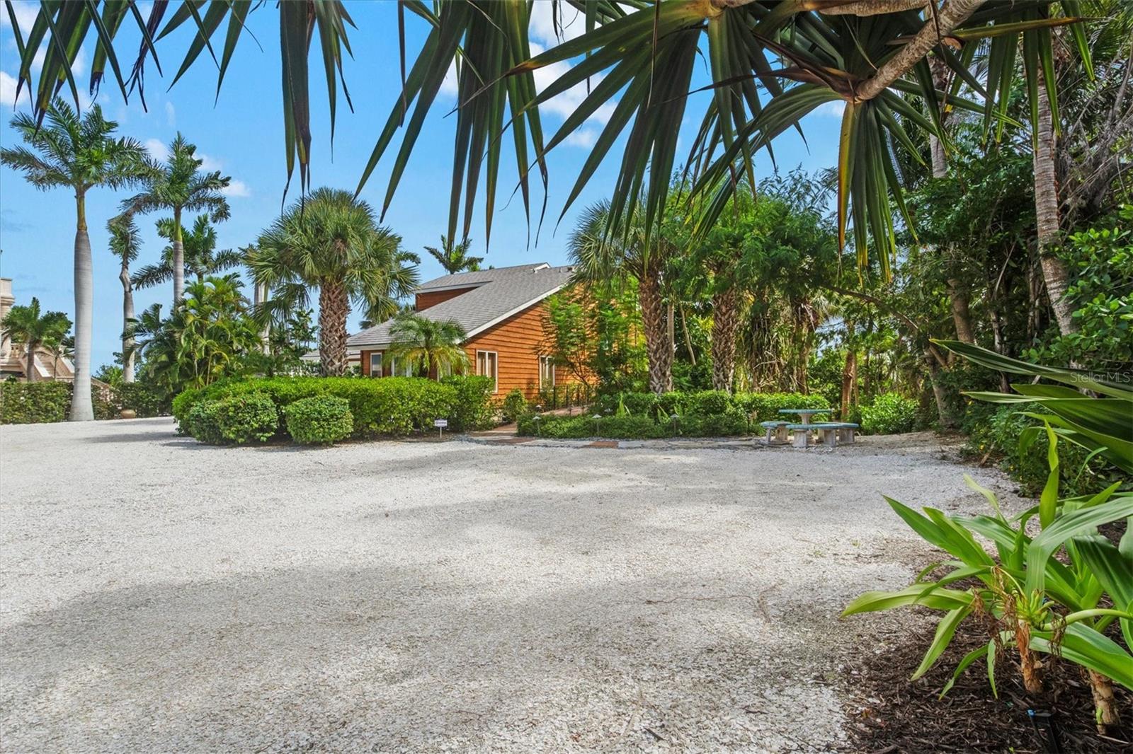 CASEY KEY - Residential