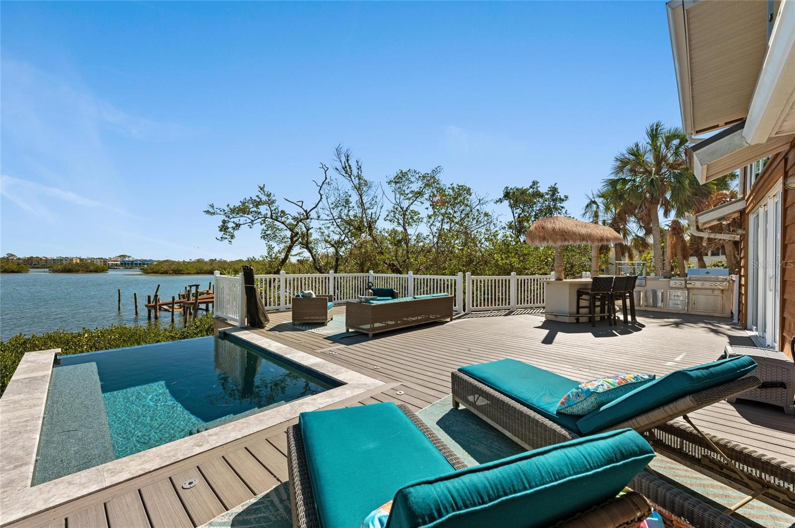 CASEY KEY - Residential