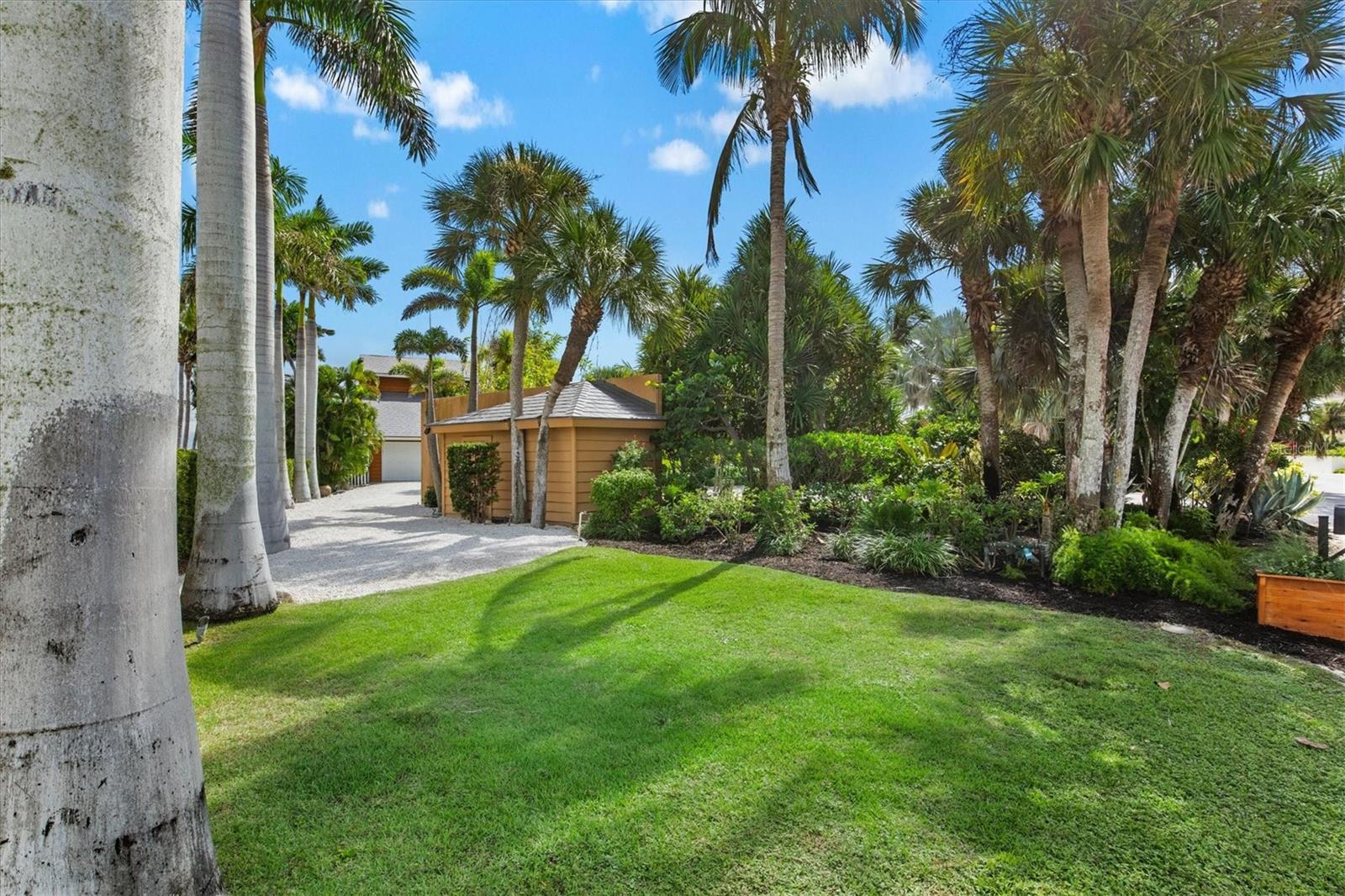 CASEY KEY - Residential