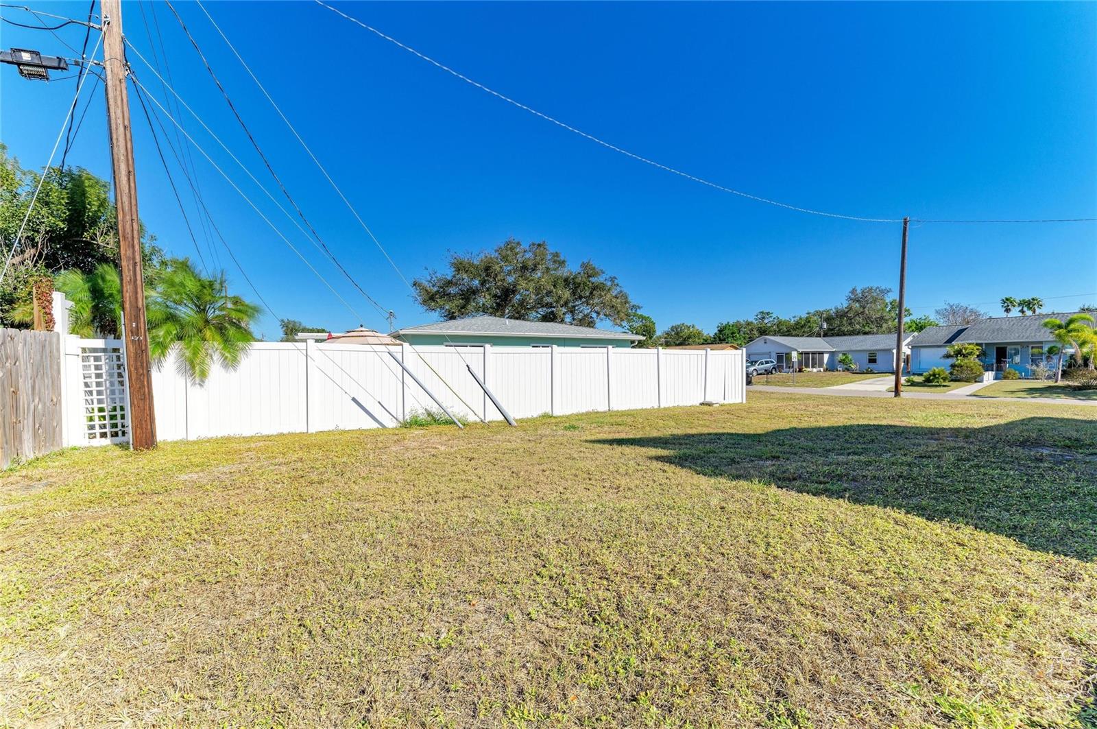 EAST GATE TERRACE CORR & - Residential