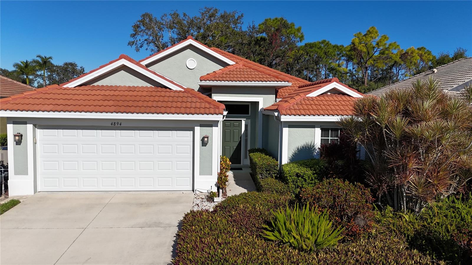 TURTLE ROCK PARCELS I & J - Residential