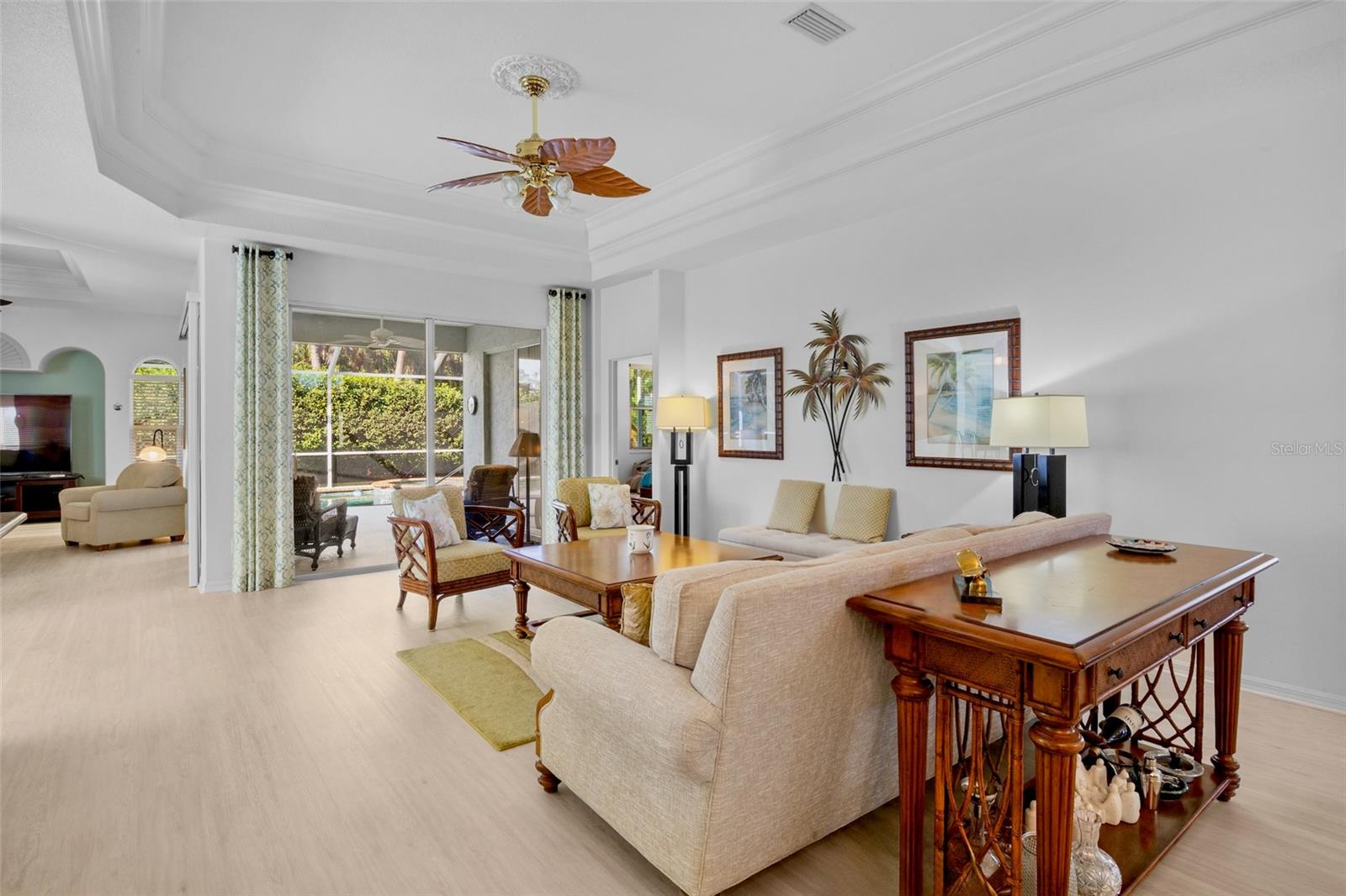 4894 SABAL LAKE CIRCLE