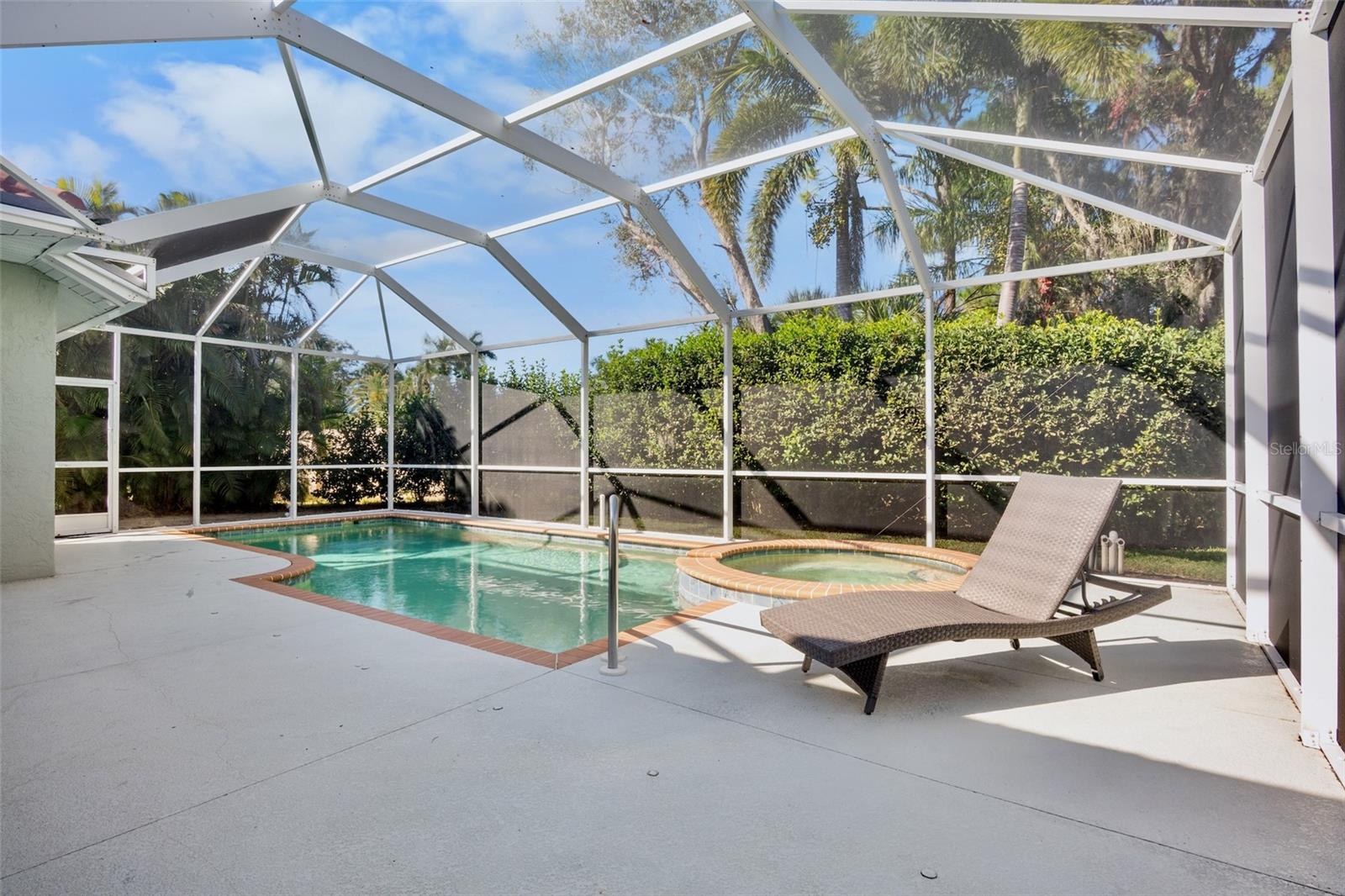 TURTLE ROCK PARCELS I & J - Residential