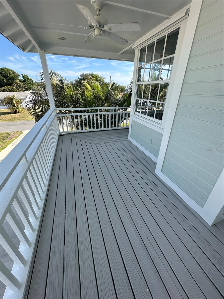 SOUTH VENICE - Residential