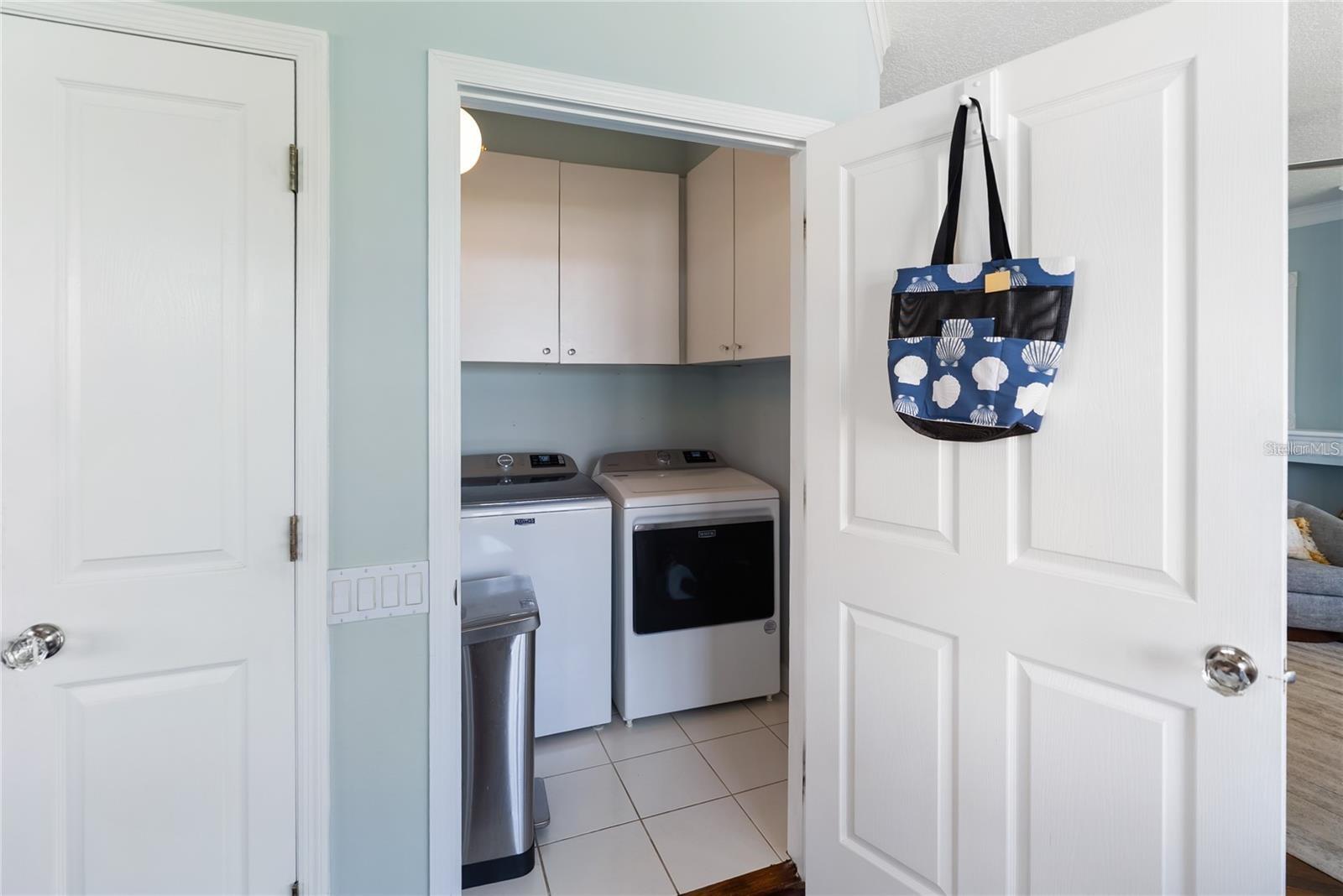 SOUTH VENICE - Residential