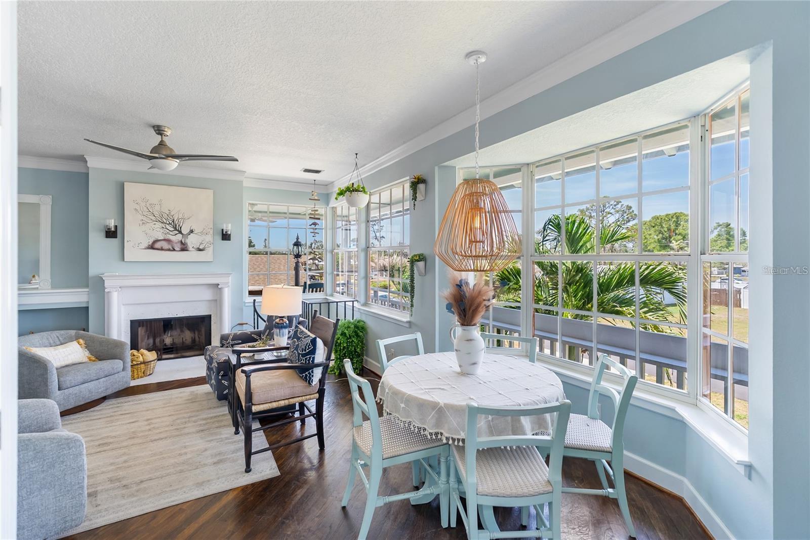 SOUTH VENICE - Residential