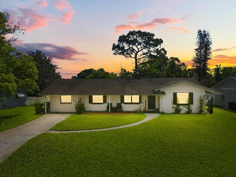 Photo of 814 Densmore Dr, Winter Park, FL 32792 (MLS # O6399773)