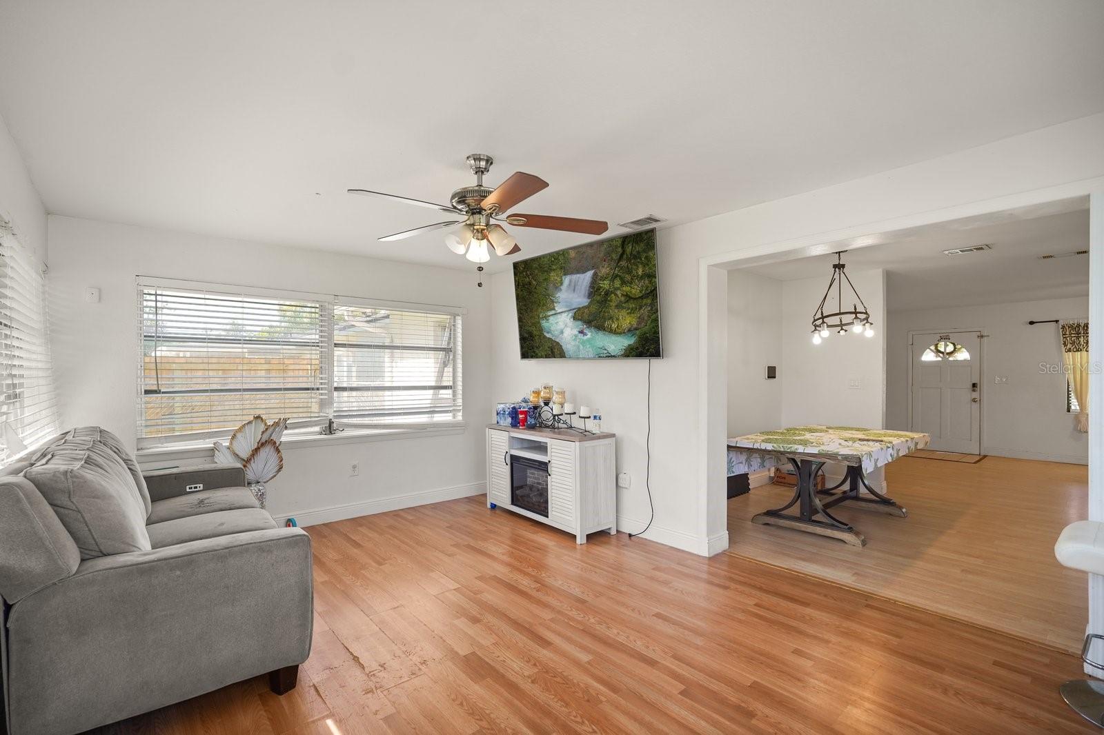 WINTER PARK ESTATES - Residential