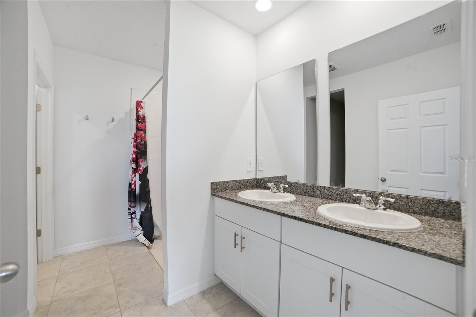 SPRINGS AT LAKE ALFRED - Residential