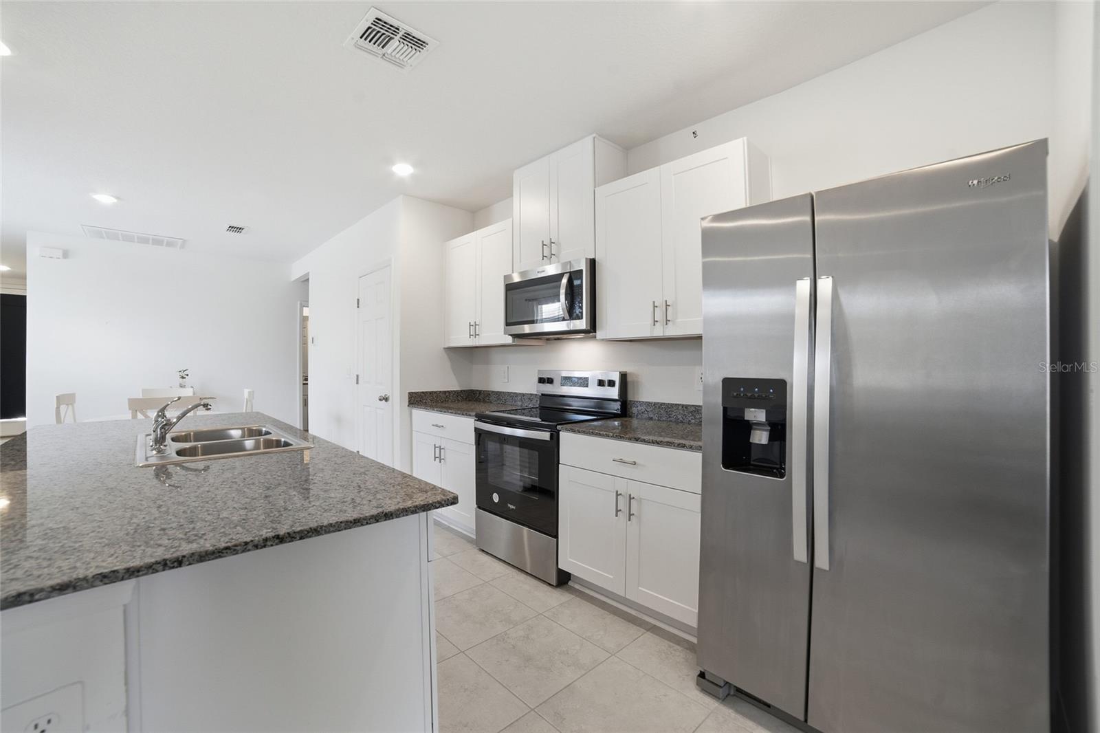 SPRINGS AT LAKE ALFRED - Residential