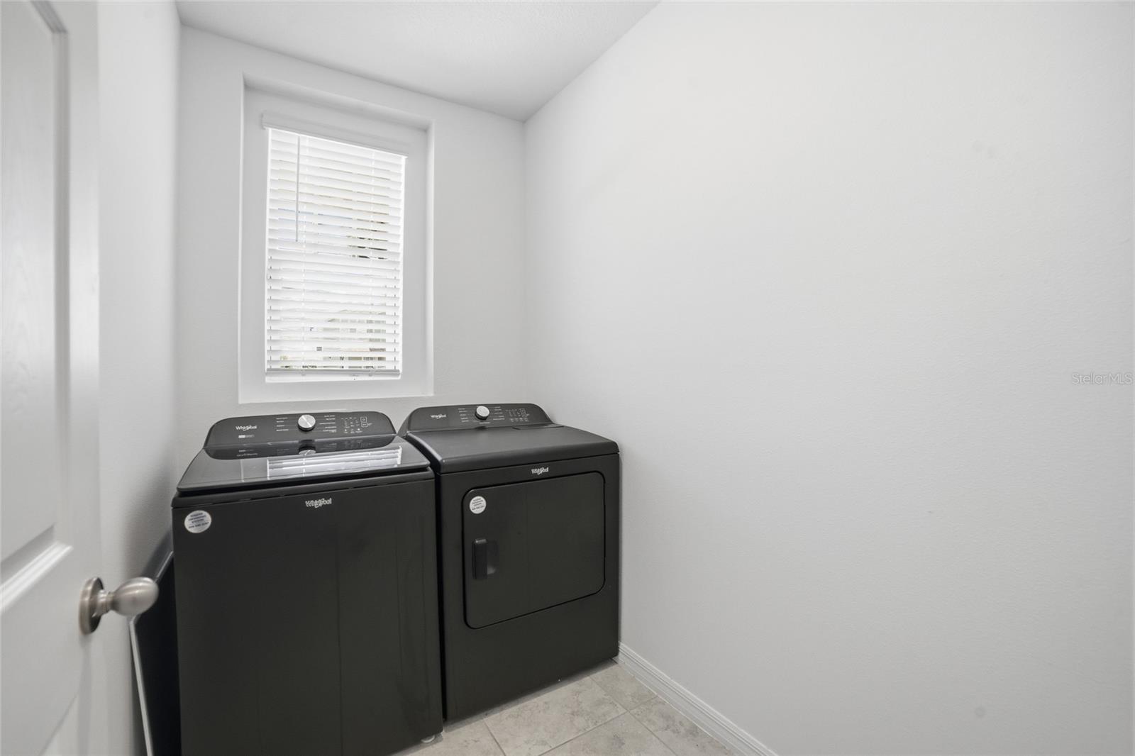 SPRINGS AT LAKE ALFRED - Residential