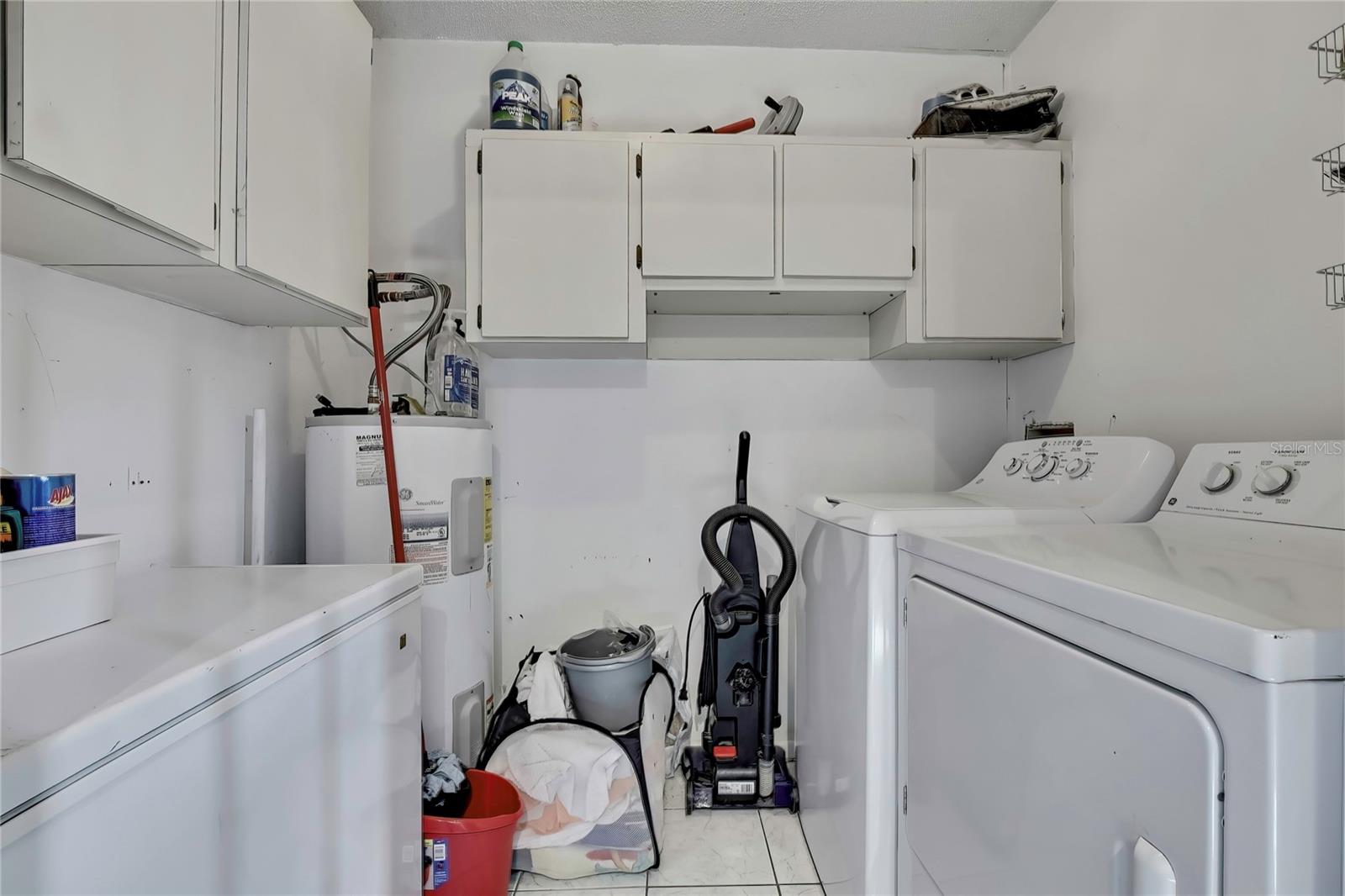 ARBOR OAKS A CONDO - Residential