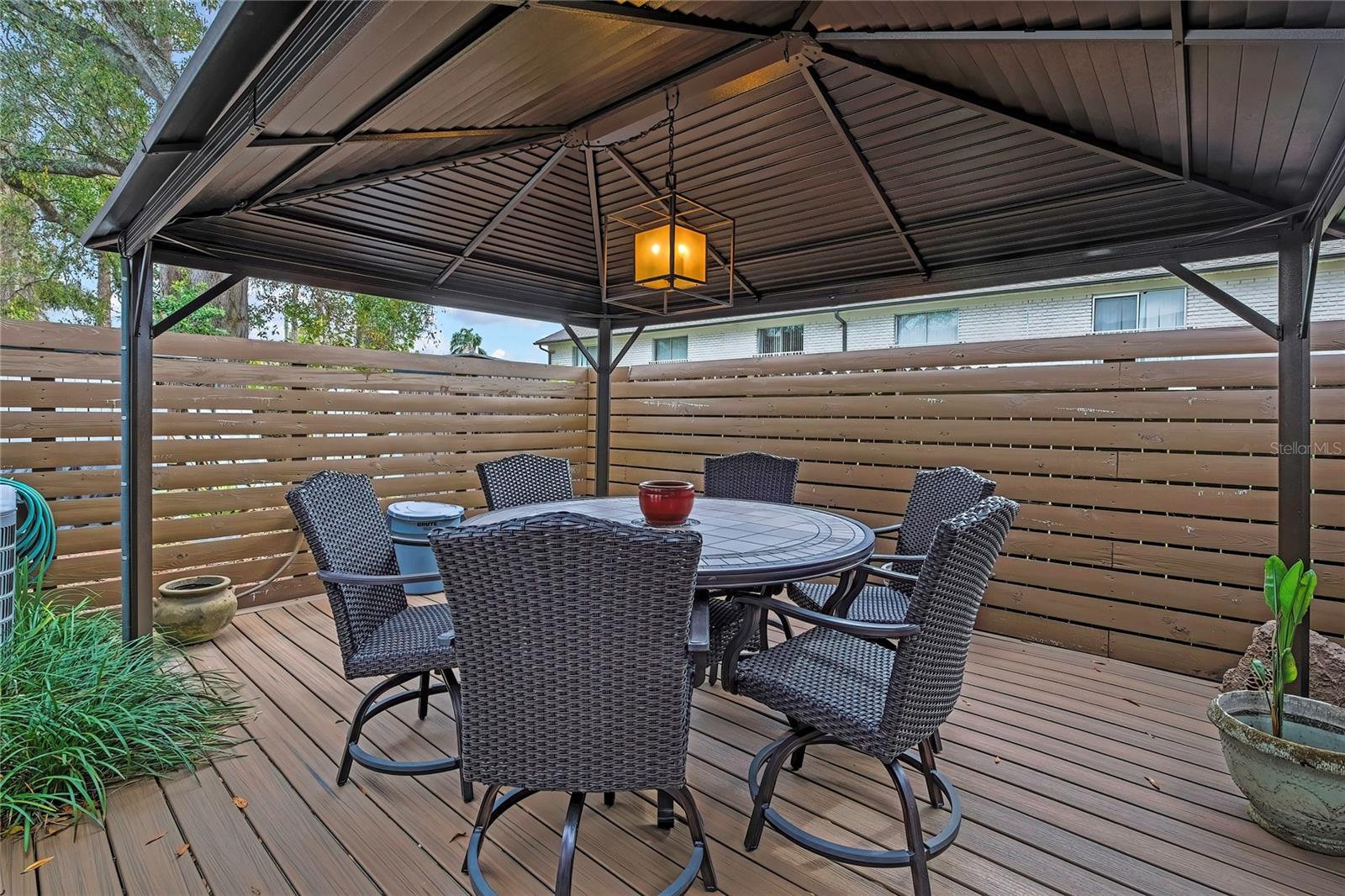 ARBOR OAKS A CONDO - Residential