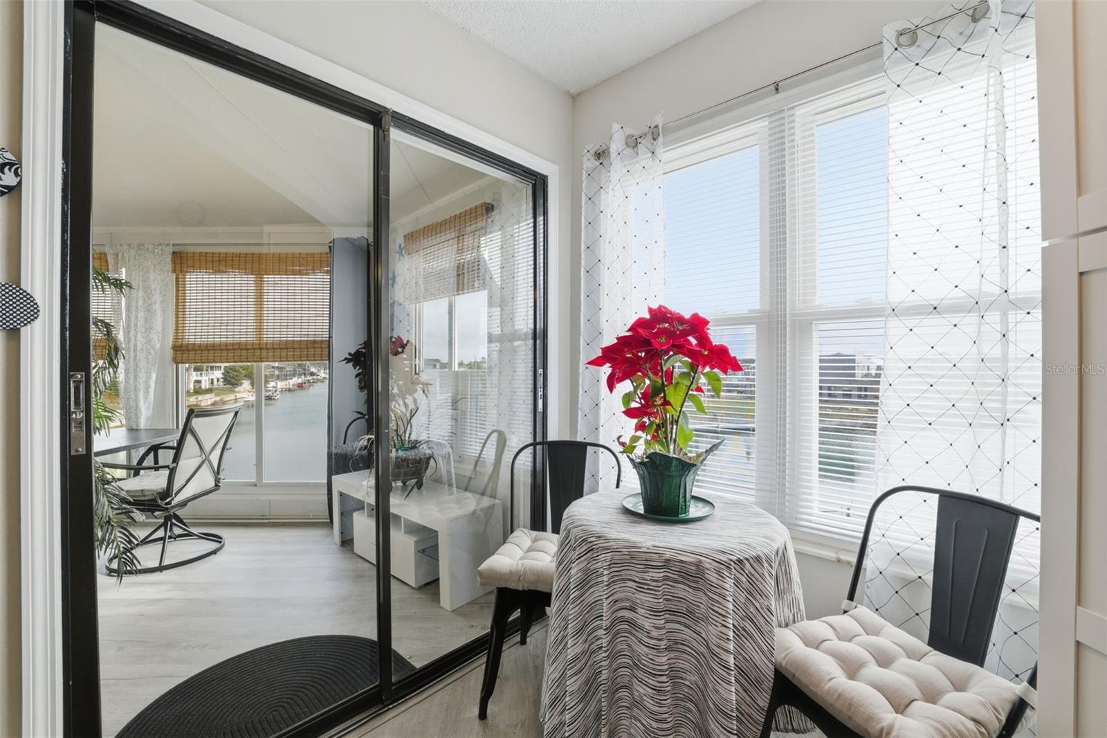 HERNANDO BEACH - Residential