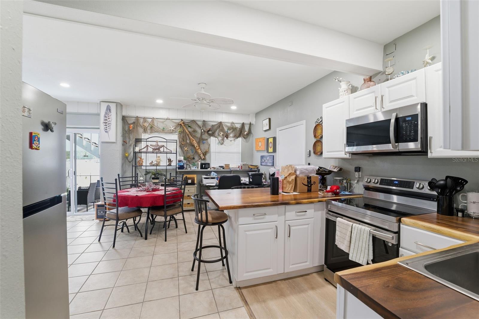 HERNANDO BEACH - Residential