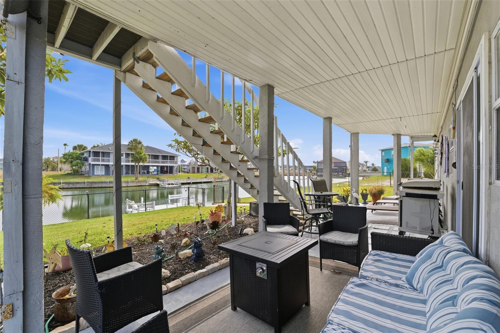 HERNANDO BEACH - Residential