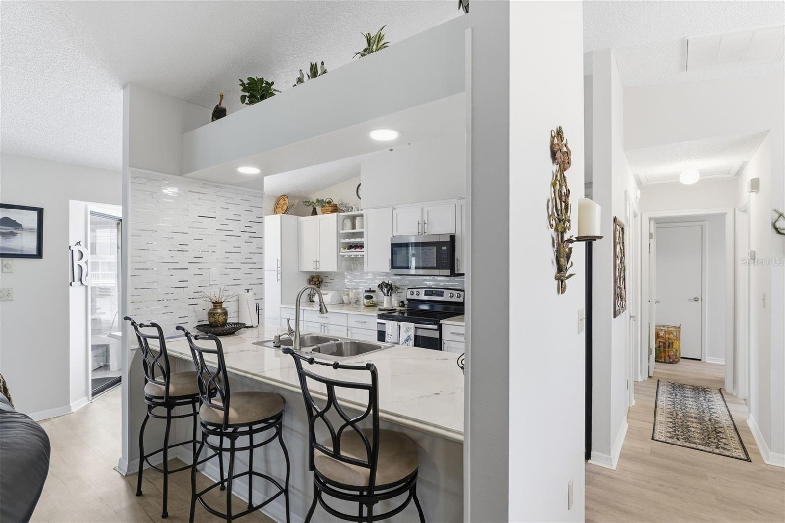 HERNANDO BEACH - Residential