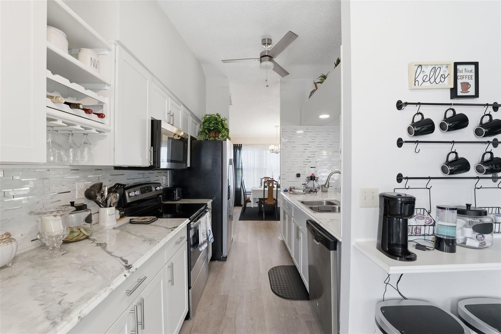 HERNANDO BEACH - Residential