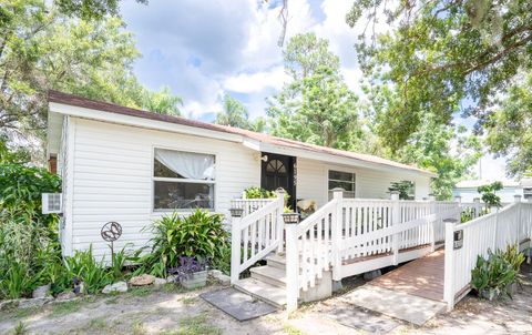 A home in BARTOW