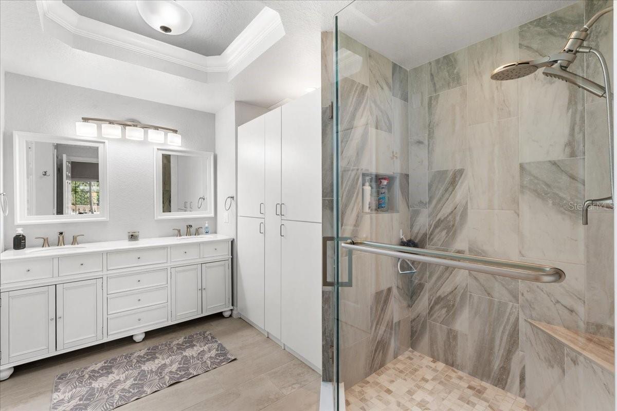 VILLAS AT REUNION SQUARE CONDO PH 3 - Residential